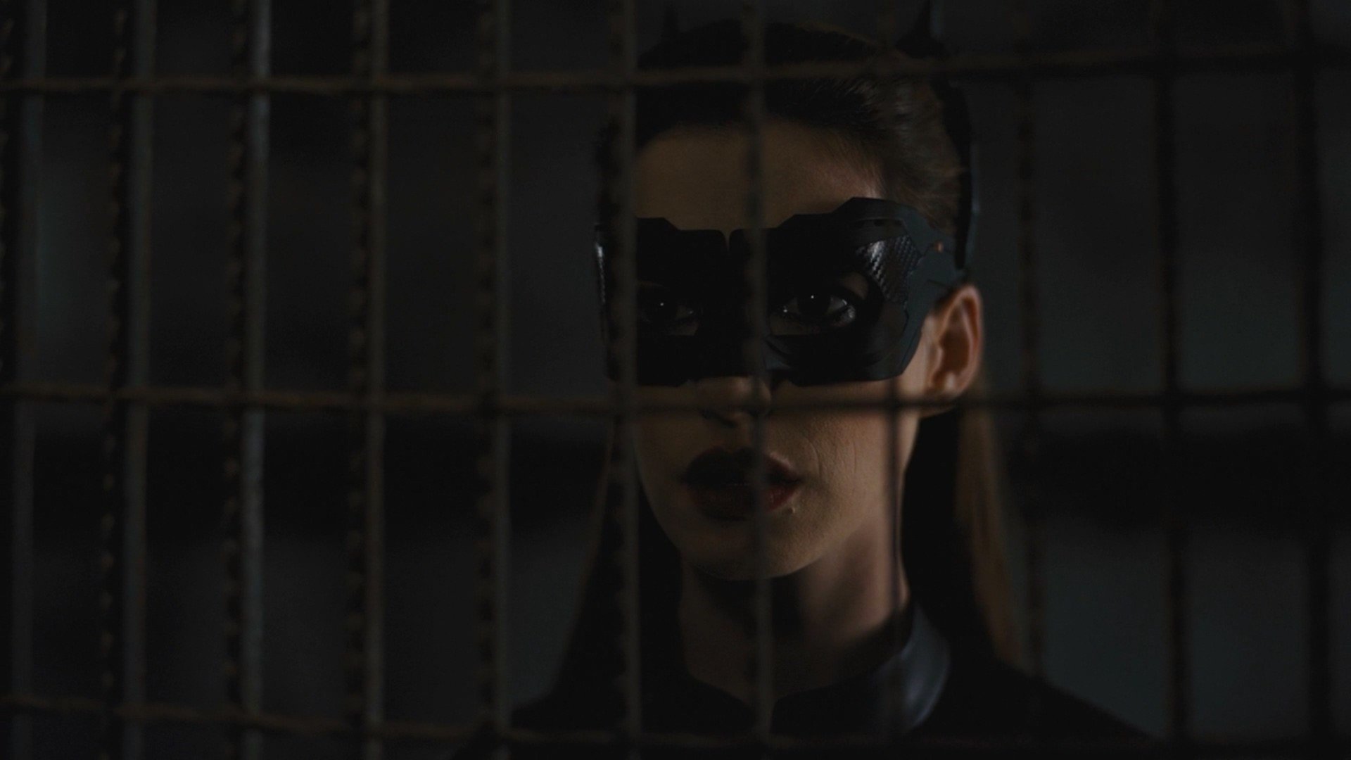 Catwoman, Anne Hathaway Wallpaper