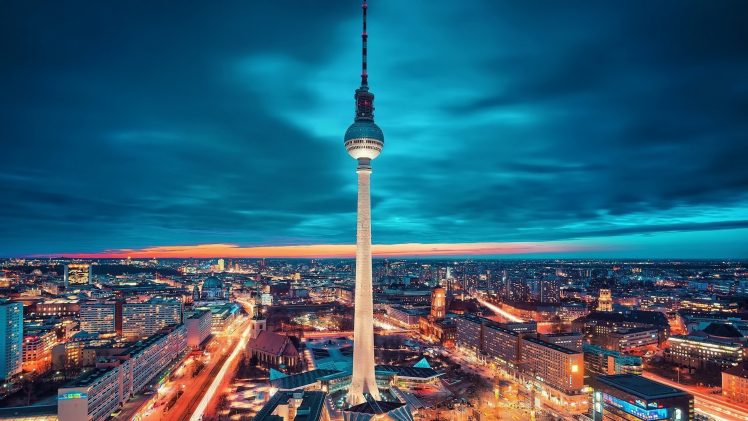 Berlin, Alexanderplatz, Fernsehturm HD Wallpaper Desktop Background
