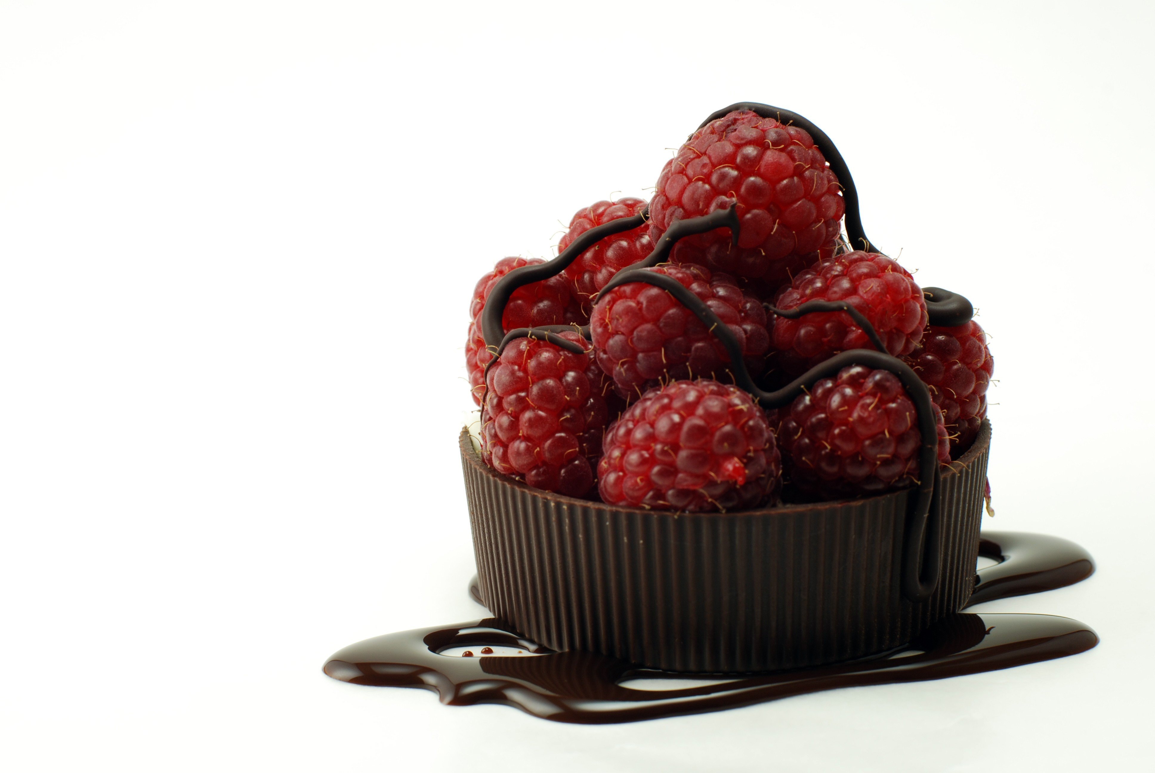 food, Fruit, Chocolate, Rasberries Wallpaper