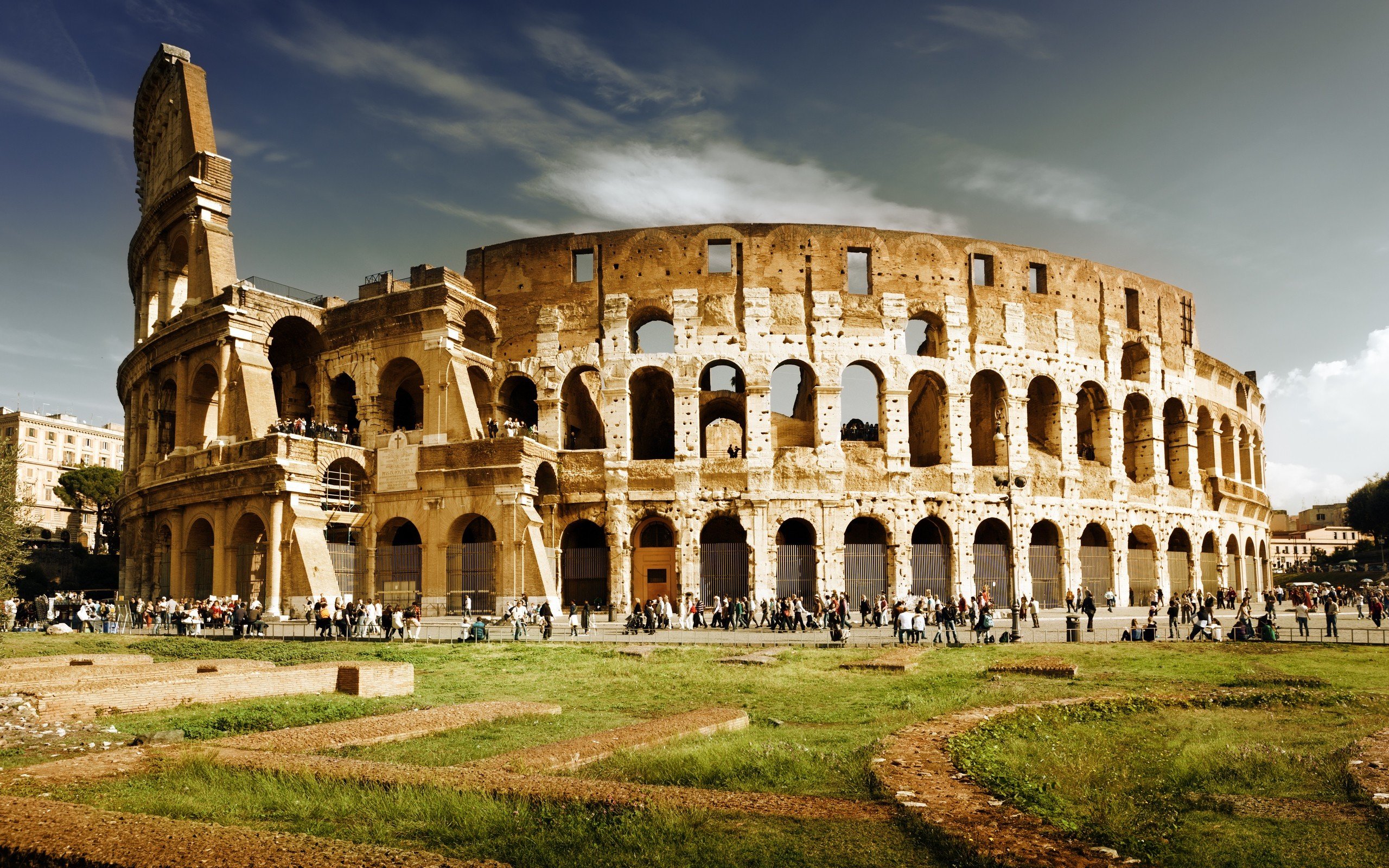 Colosseum Wallpaper
