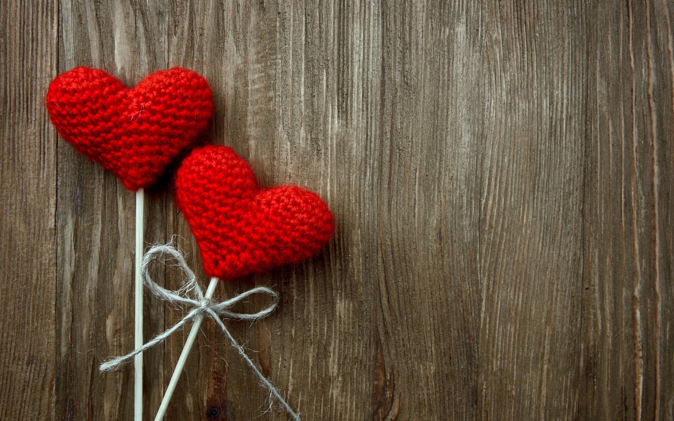 heart, Wood, Crochet, Valentines Day, Wooden surface Wallpaper