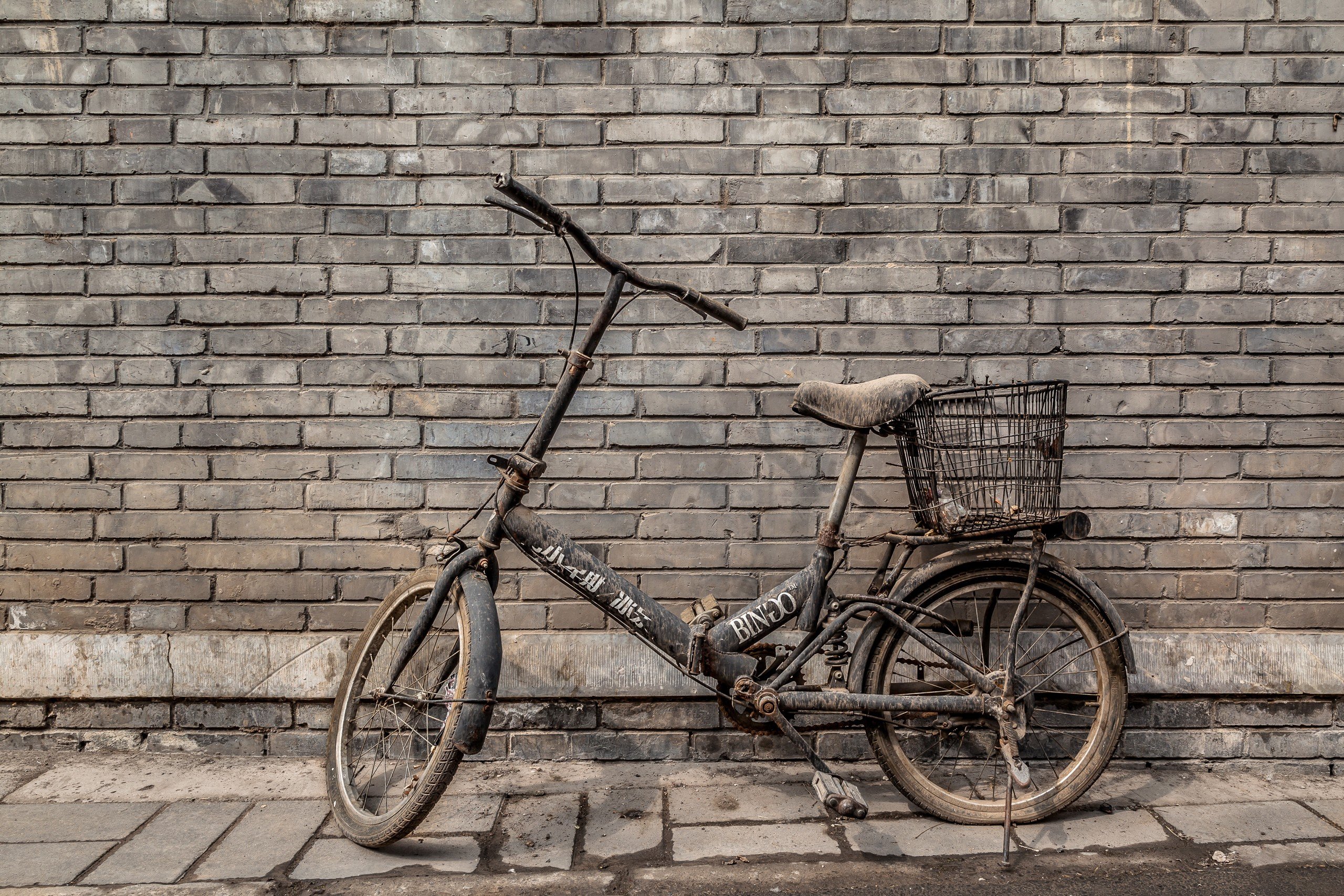 old, Walls, Bicycle Wallpaper