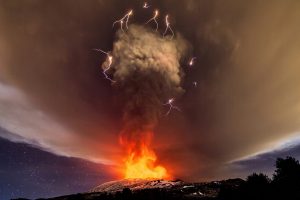 volcanic eruption, Lava, Lightning