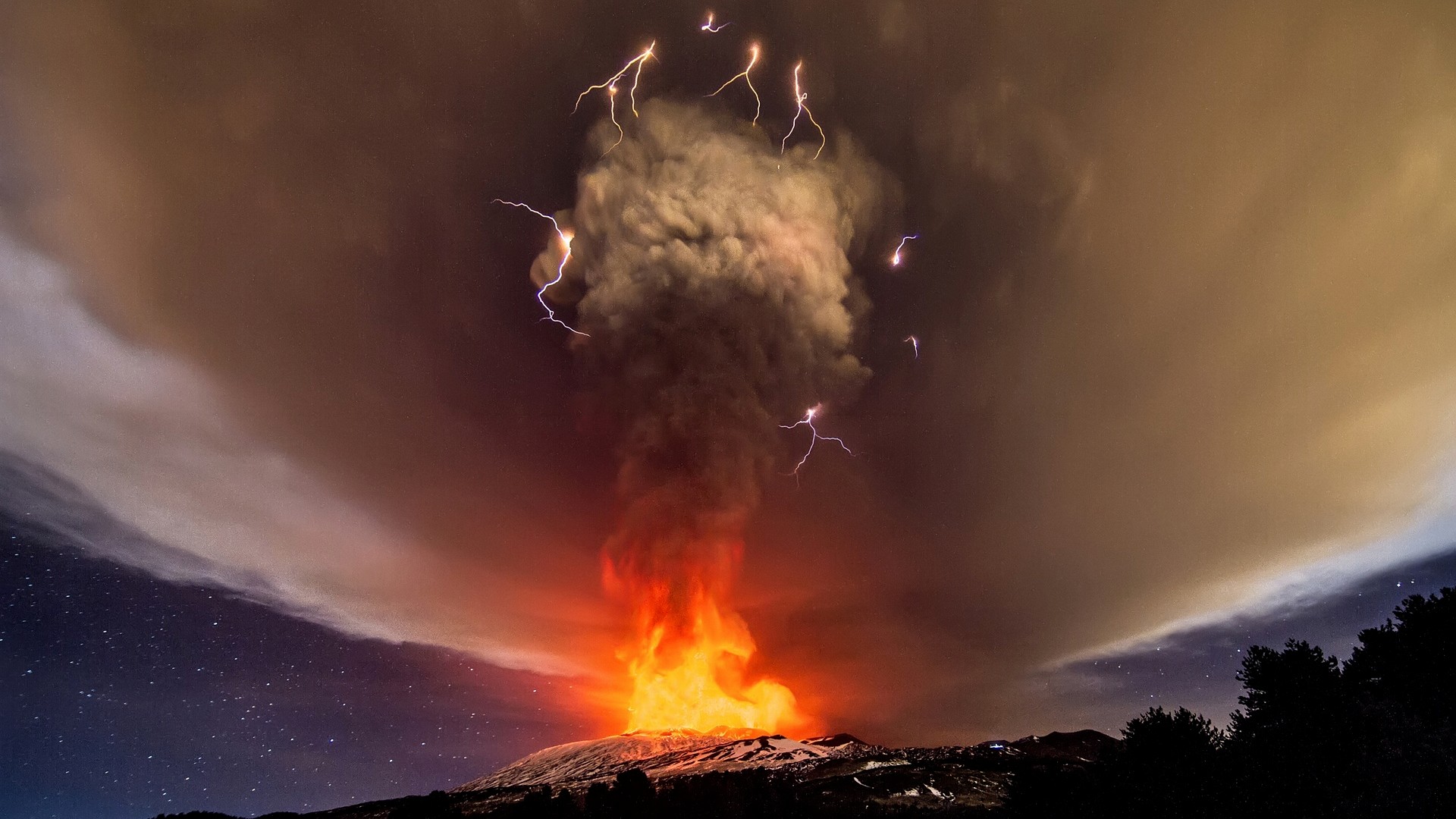 volcanic eruption, Lava, Lightning Wallpaper