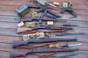 gun, Knife, Ammunition, Thompson, M1 carbine, M1903 Springfield, Colt 1911