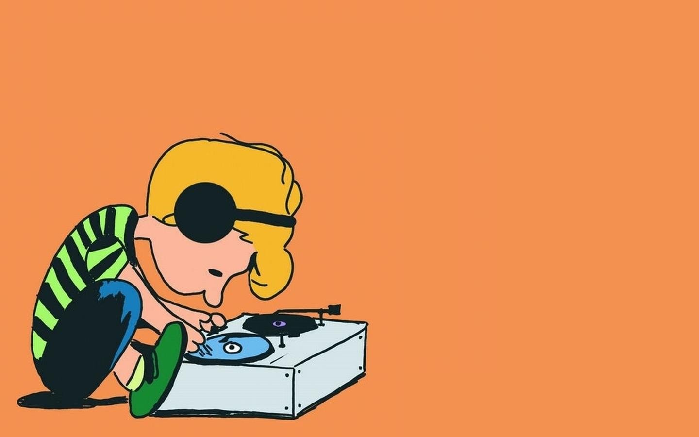 Peanuts (comic) Wallpaper