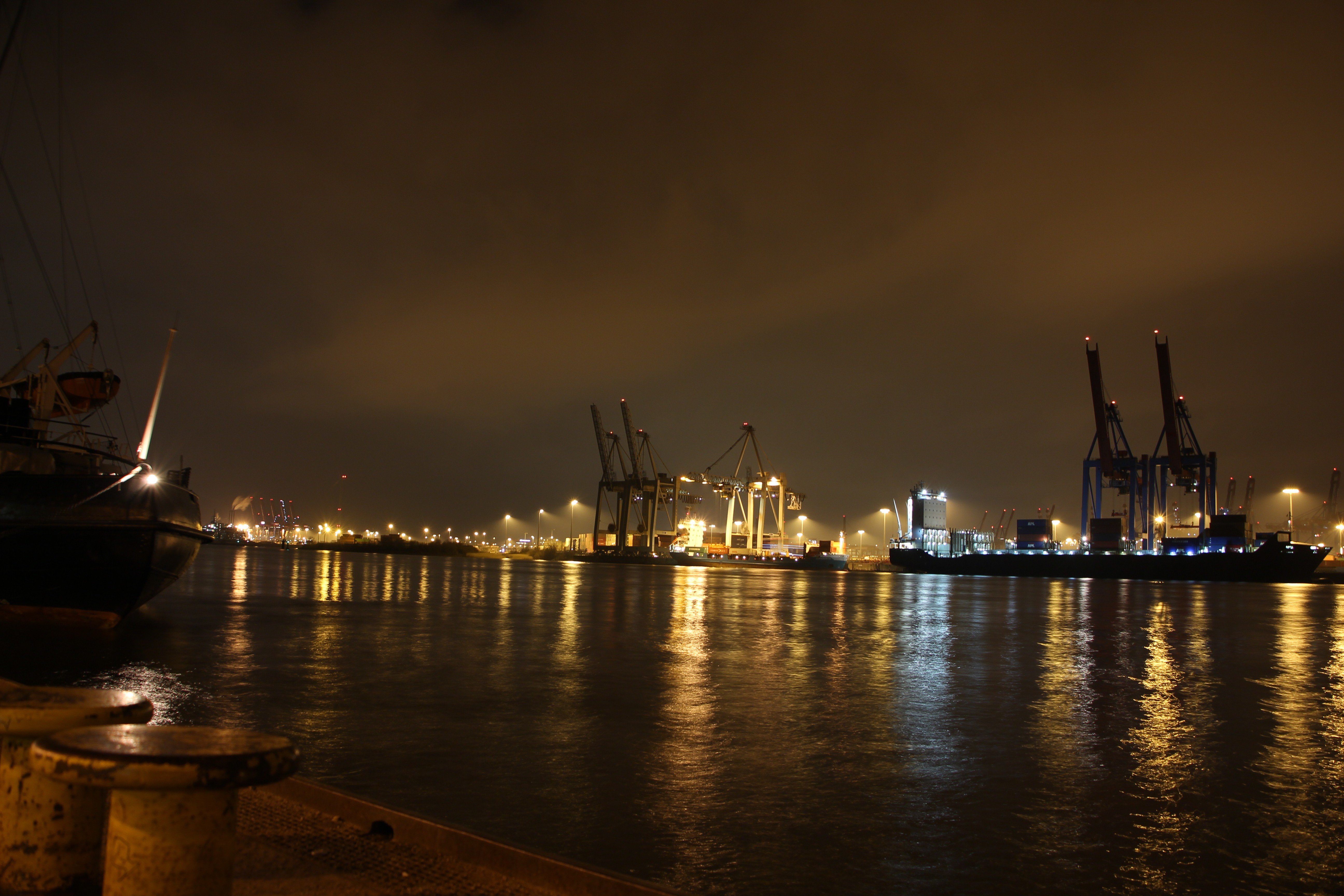 Hamburg, Night, Harbor Wallpaper