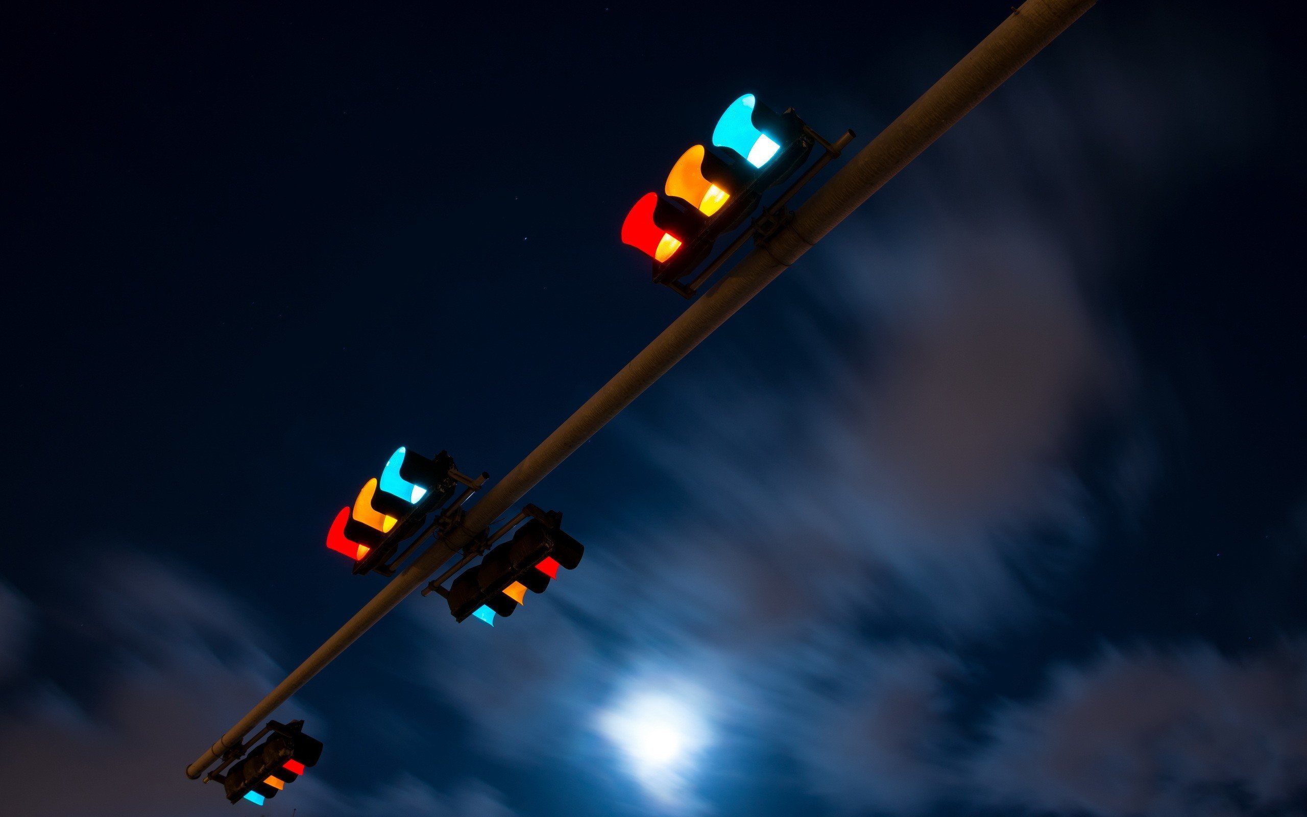 night, City, Lights, Traffic lights Wallpaper