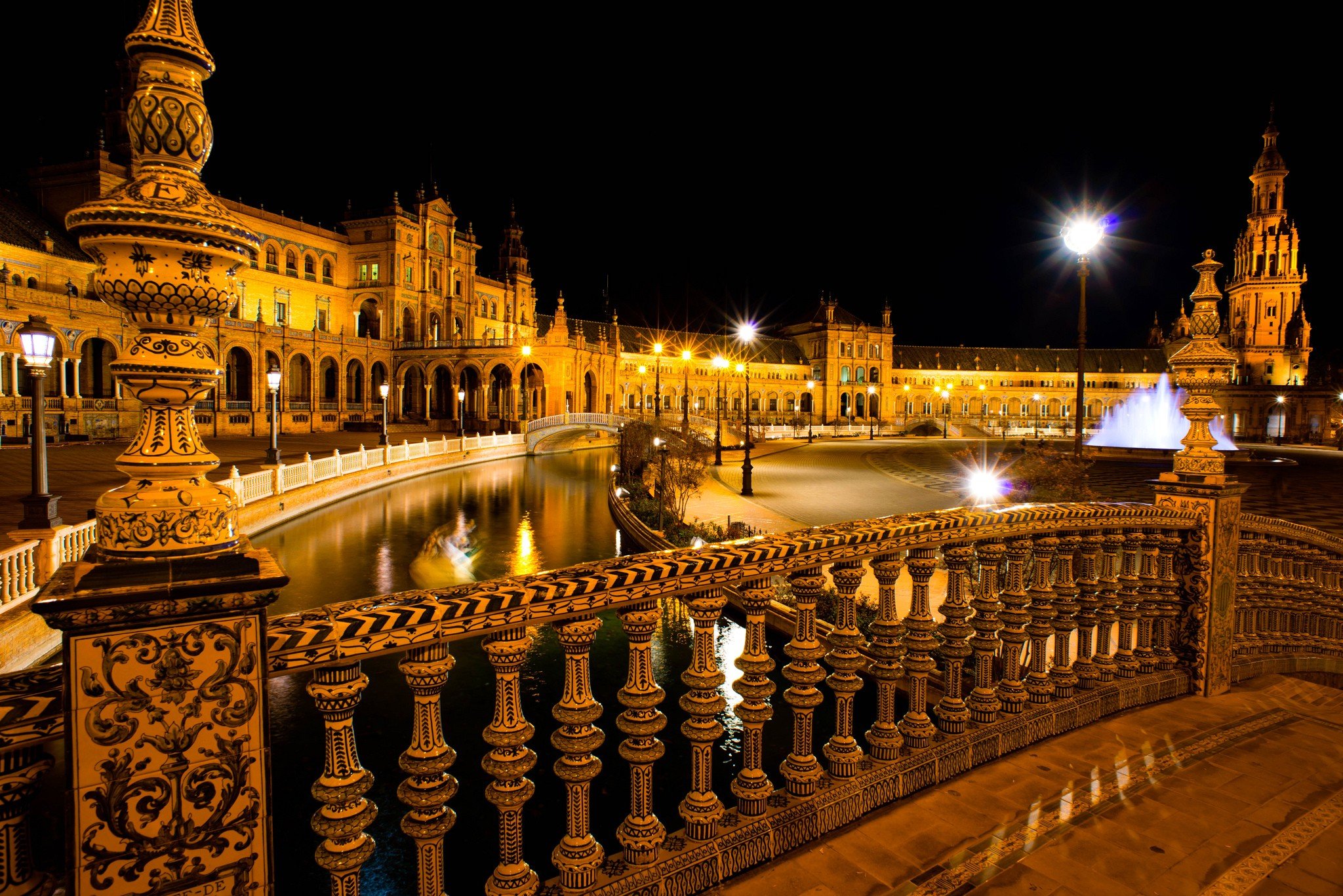 city, Night, Sevilla, Spain Wallpaper