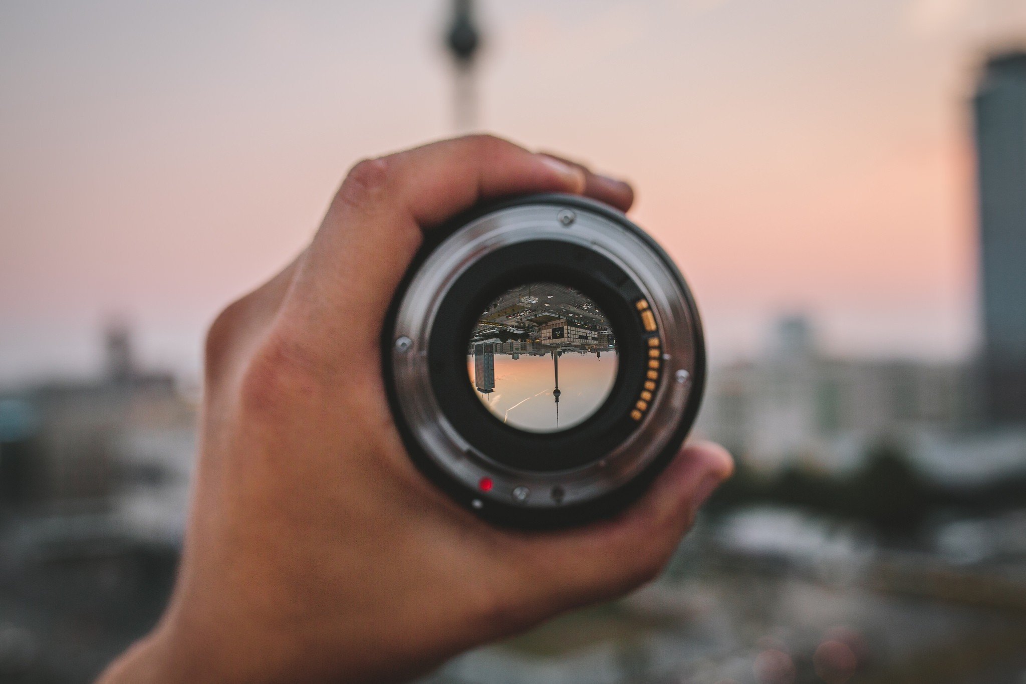lens, City, Urban, Hand Wallpaper