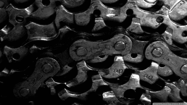 monochrome, Black background, Minimalism, Chains, Bicycle, Bicycle chain, Closeup, Macro, Gears, Machine, Dirt HD Wallpaper Desktop Background