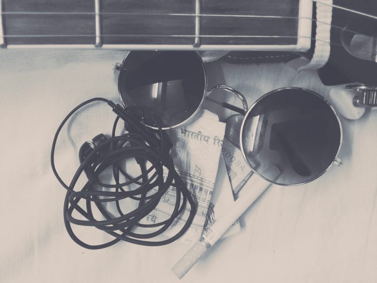 cigarettes, Guitar, Headphones, Glasses, Money HD Wallpaper Desktop Background
