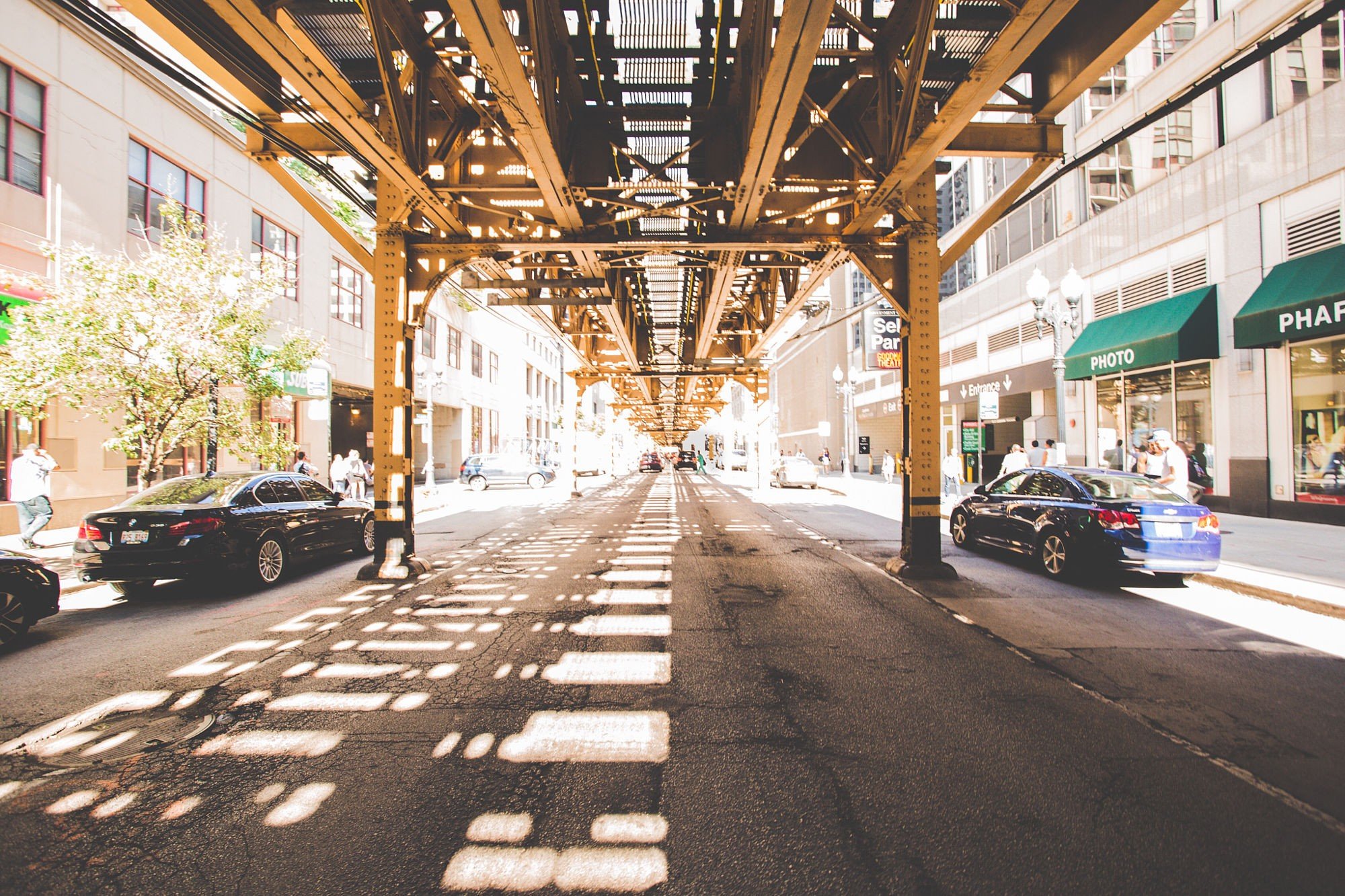 street, Urban, Sunlight, Symmetry, Chicago Wallpaper