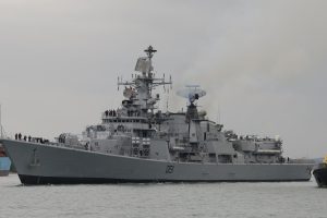 warship, Delhi Class, Destroyer