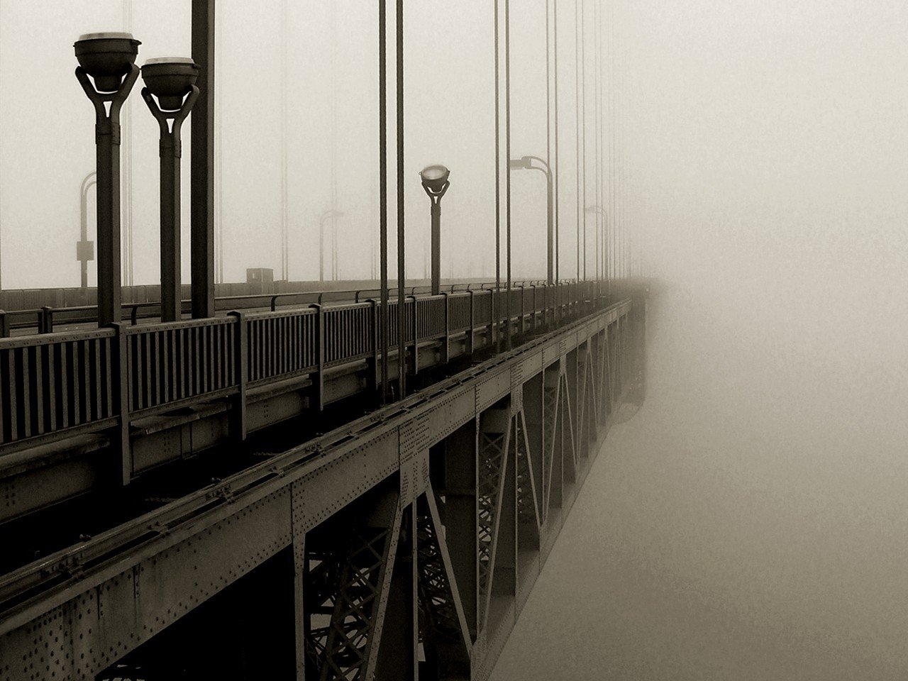 Golden Gate Bridge, Noir, Mist, Bridge, Monochrome Wallpaper