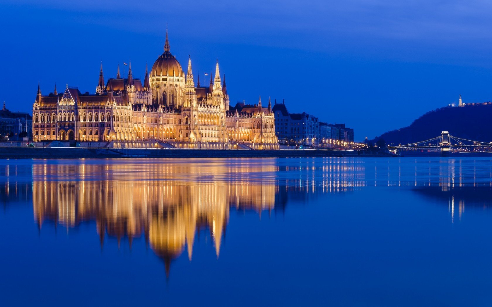 architecture, Budapest, Hungary, Old building, Capital, Cityscape, City, River, Water, Hungarian Parliament Building, Bridge, Old bridge, Chain Bridge, Reflection, Evening, Lights, Hills, Gothic architecture Wallpaper