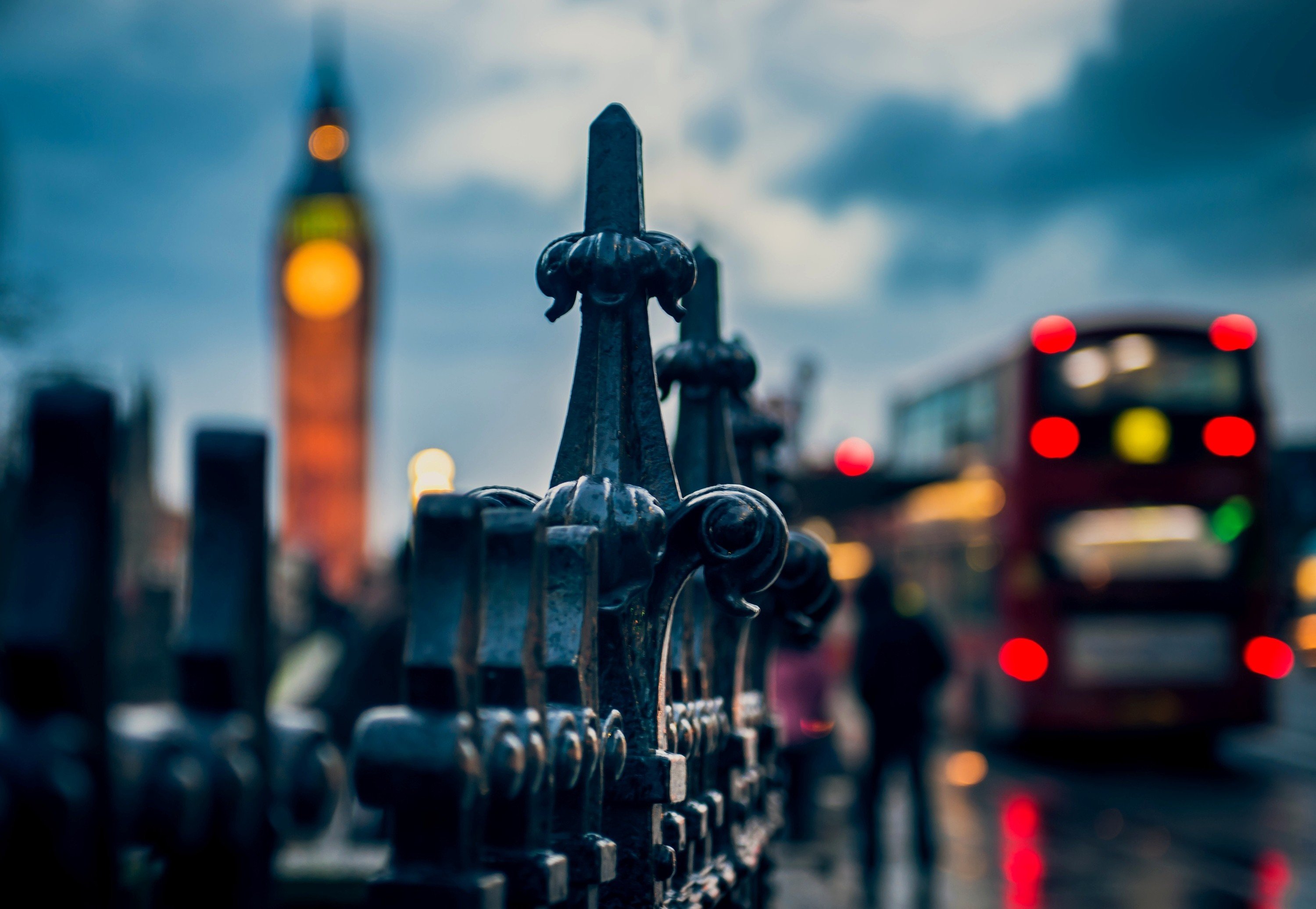 city, Big Ben, London, Depth of field, Westminster, Doubledecker, Urban, Traffic, Macro Wallpaper