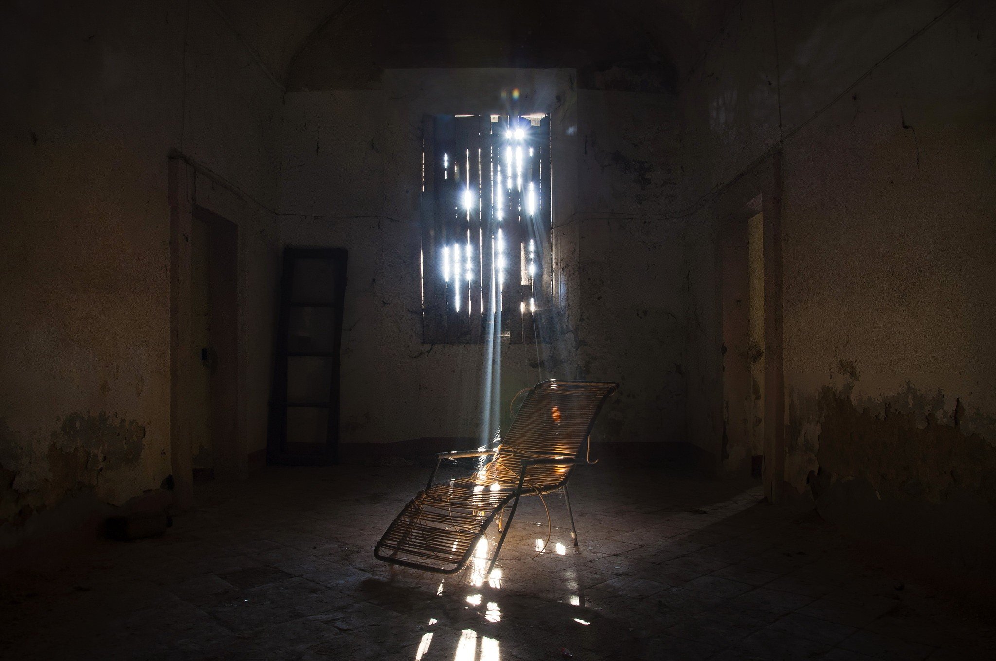 chair, Sun rays, Room, Interior Wallpaper