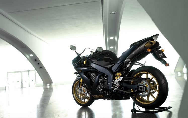 motorbikes, Yamaha, Yamaha YZF R1, Indoors HD Wallpaper Desktop Background