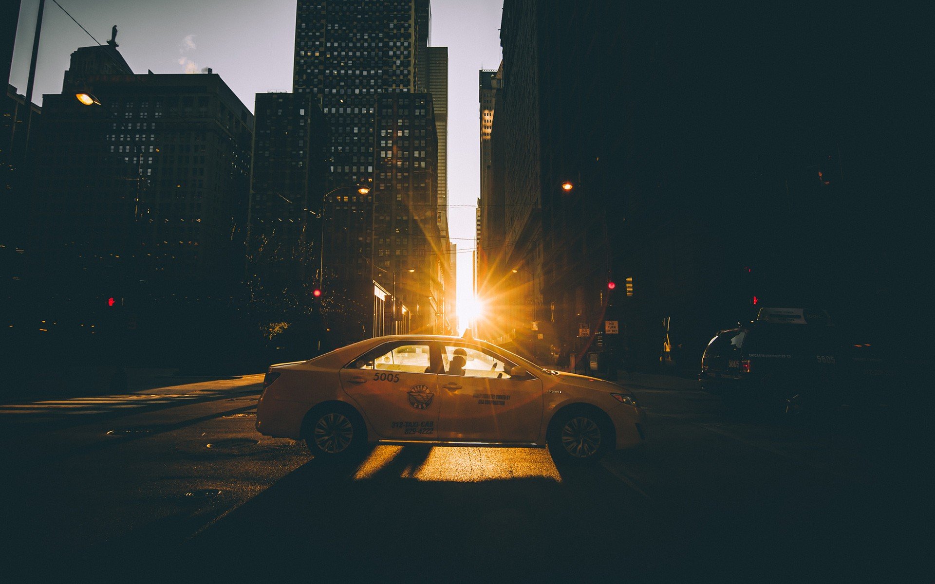 taxi, Sunlight, City Wallpaper