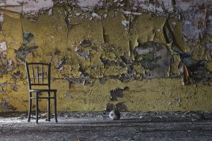 abandoned, Wall, Chair, Balls, Soccer ball, Ruin