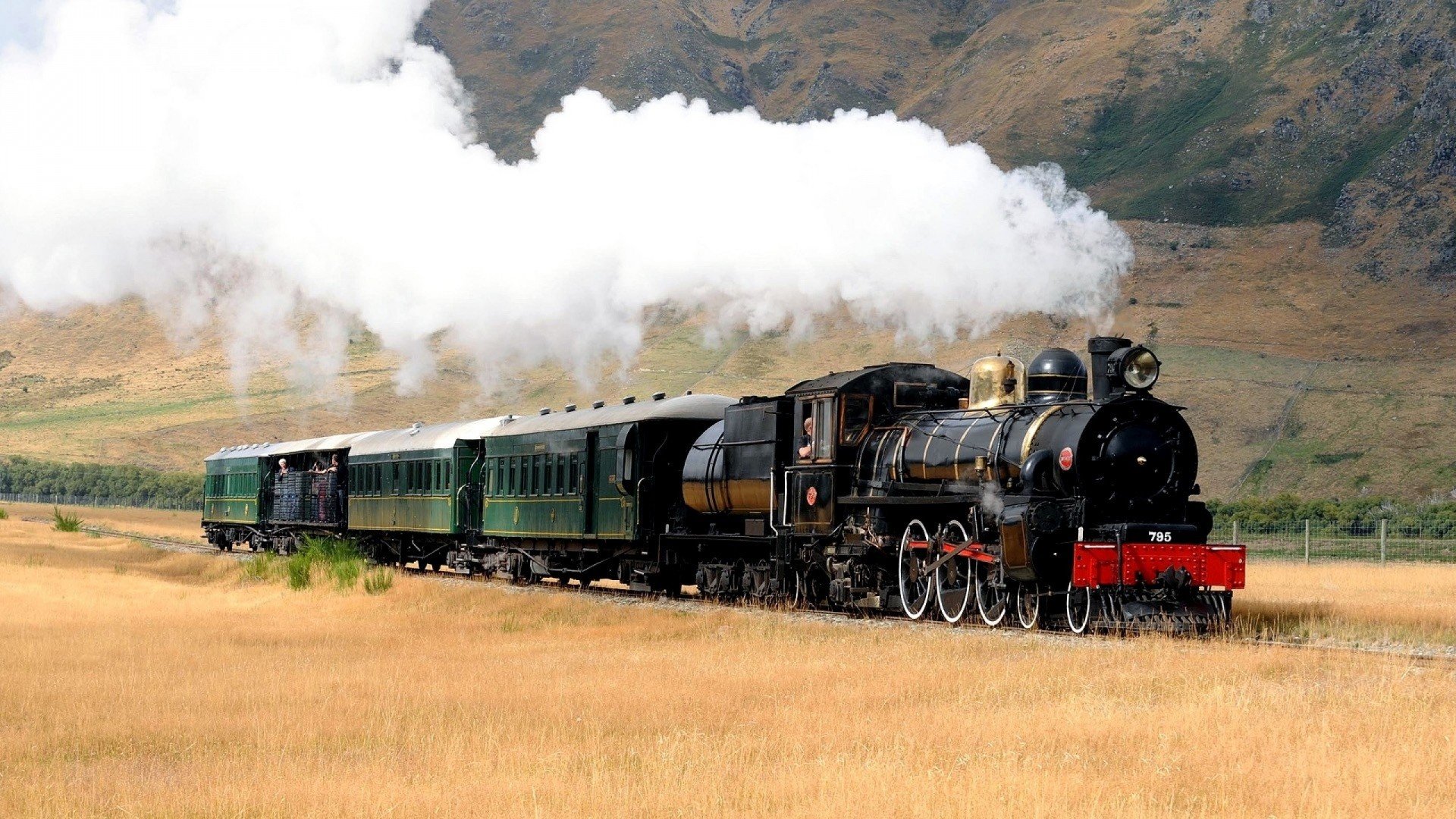 train, Steam locomotive, Smoke Wallpaper