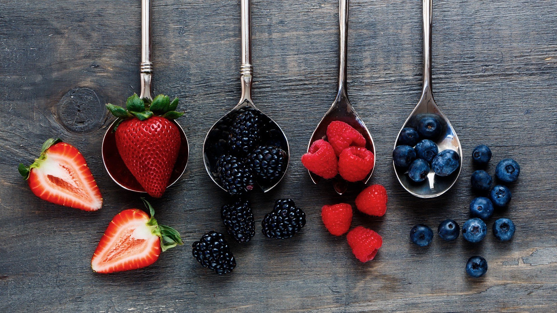 spoons, Fruit, Food, Strawberries, Blackberries, Blueberries Wallpaper