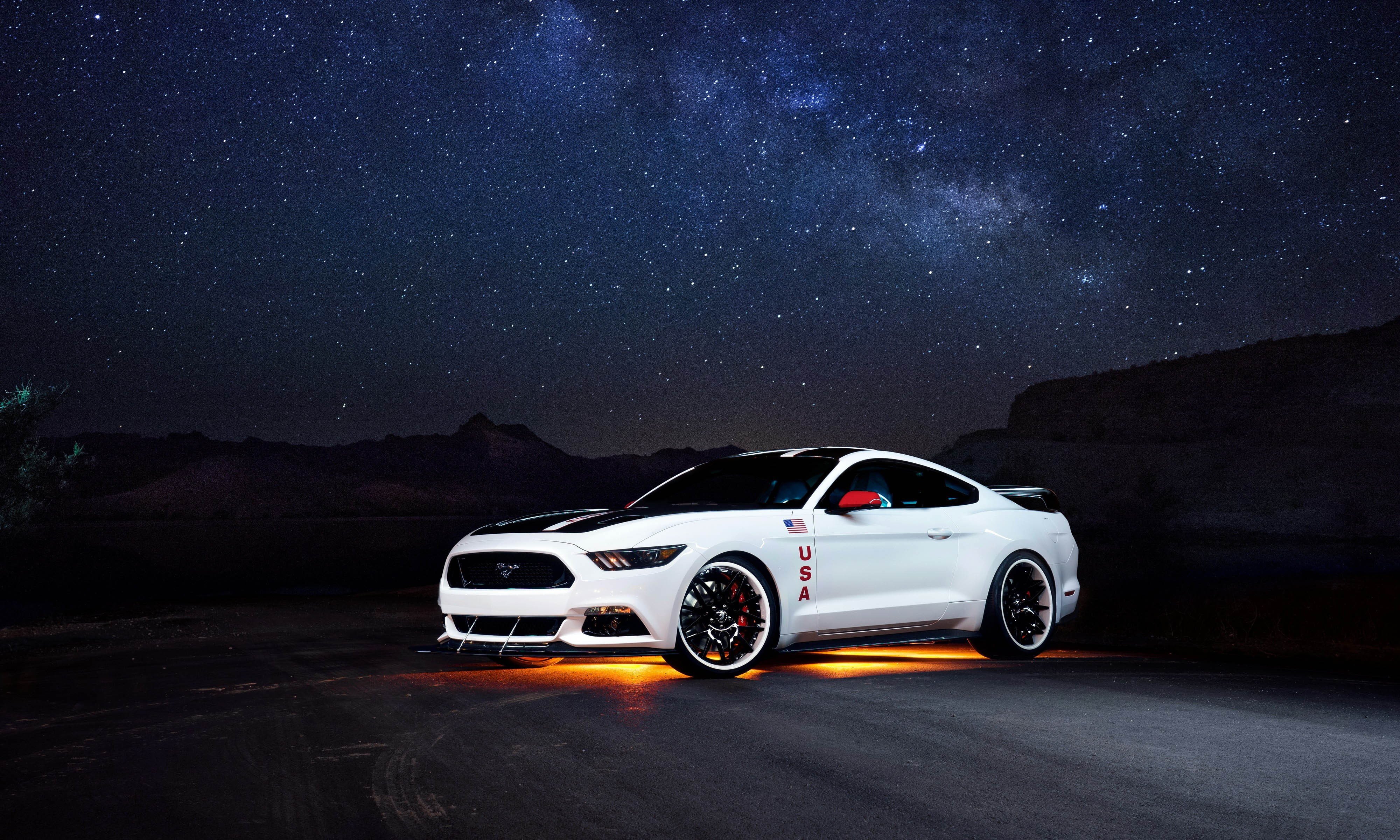 Ford Mustang, Night Wallpaper