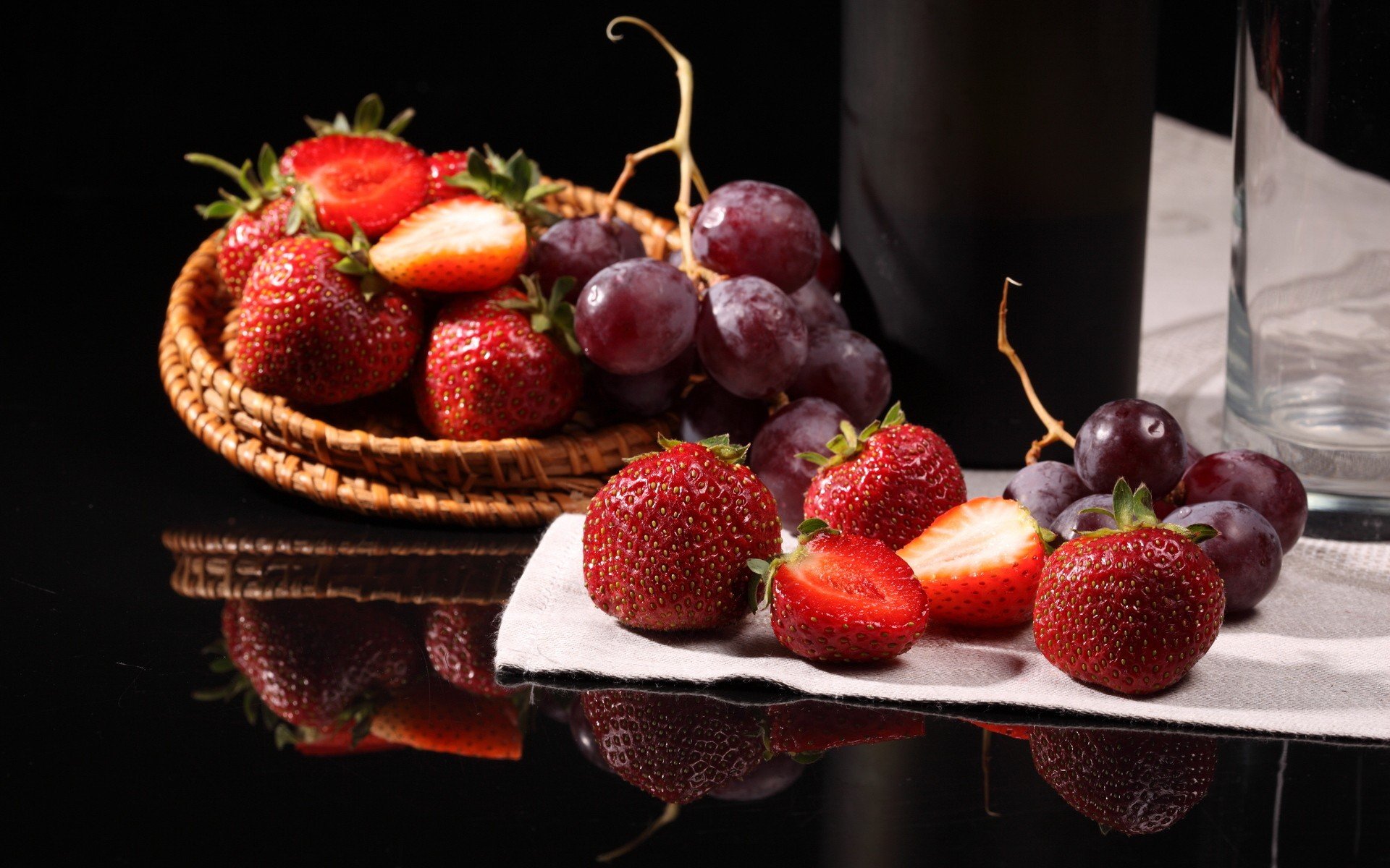 grapes, Fruit, Strawberries Wallpaper