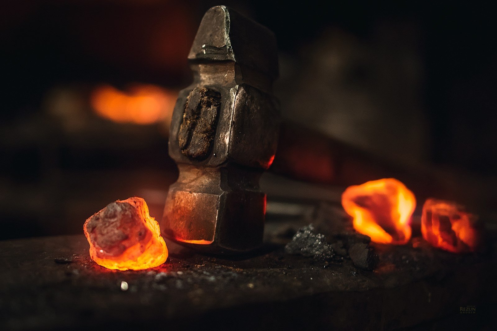 Blacksmith Tools Work Mallet Embers Wallpapers Hd