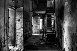 monochrome, Building, Architecture, Abandoned, Prisons, Prison, Door, Stairs, HDR, Hallway
