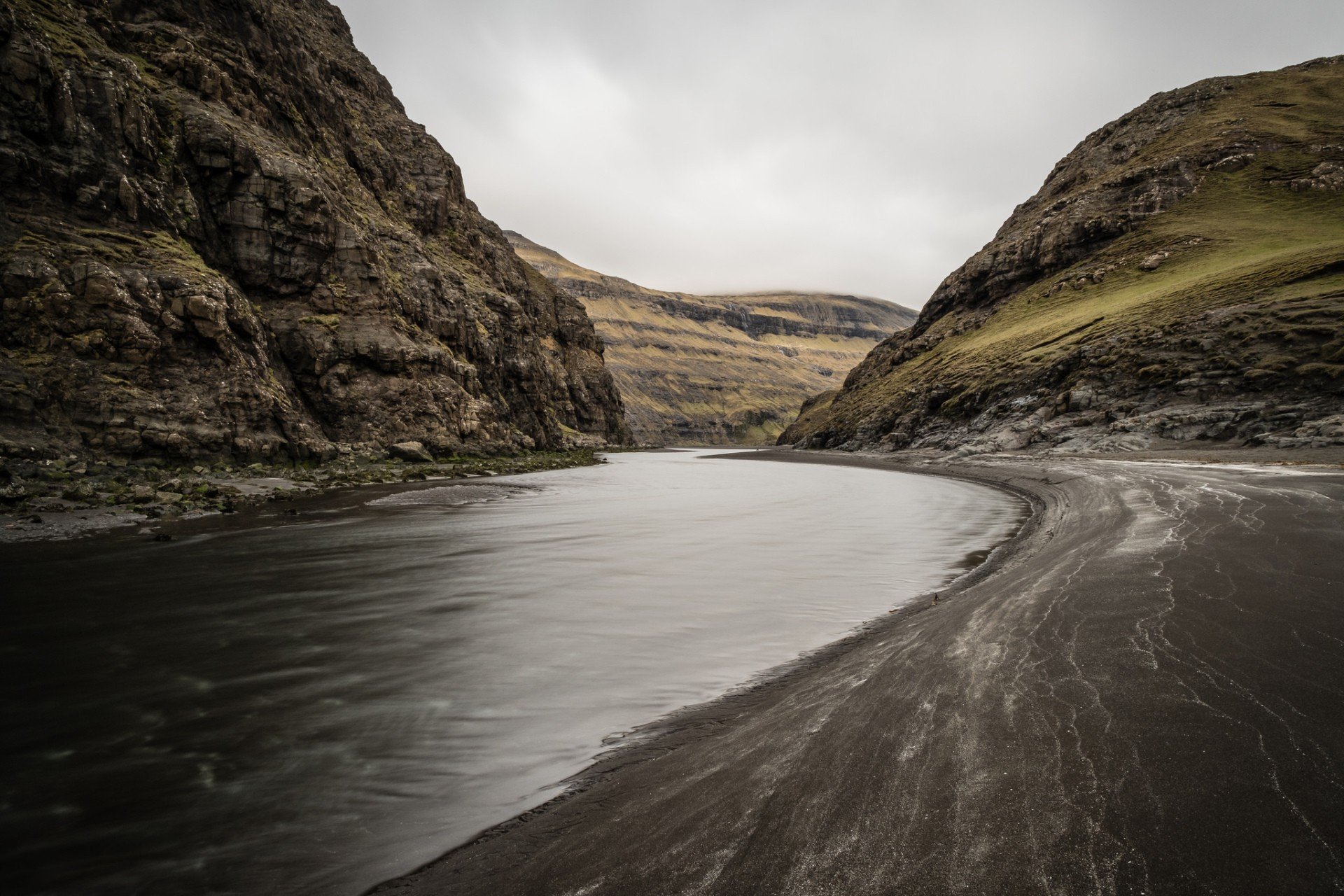river, Mountains, Faroe Islands Wallpaper