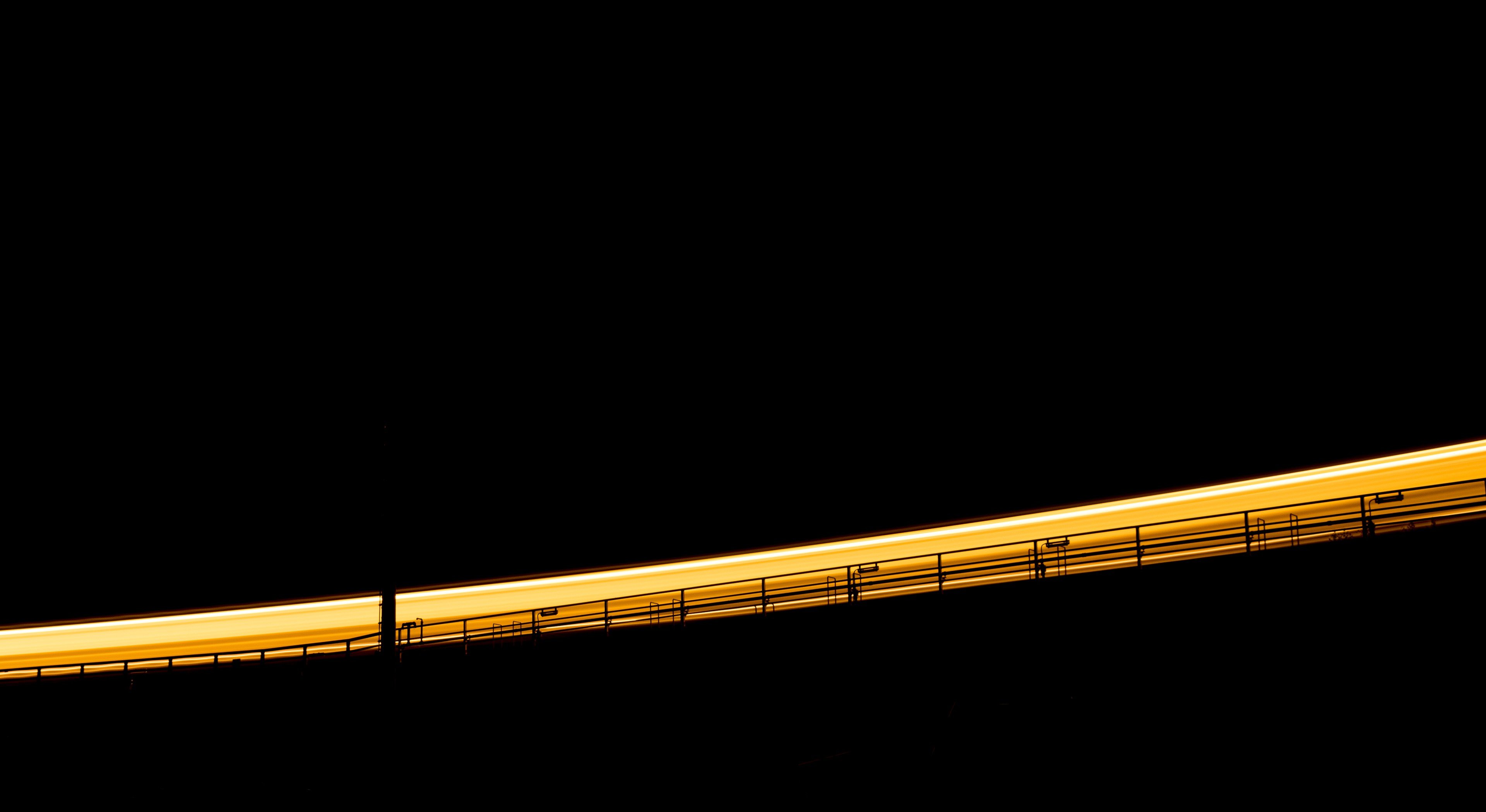 night, Train Wallpaper