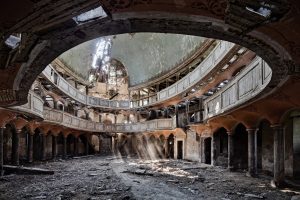 architecture, Building, Abandoned, Sun rays, Column, Pillar, Dirt, Dome, Balcony, Arch, Old building