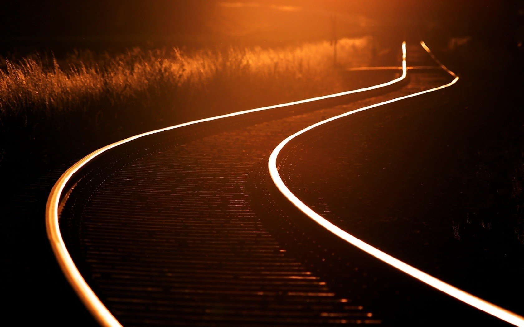 railway, Sunlight, Wavy lines Wallpaper