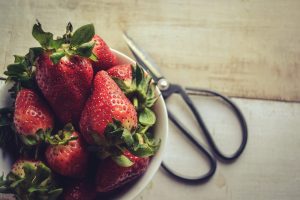 bowls, Scissors, Strawberries, Fruit