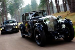 vehicle, Car, Old car, Classic car, Bentley, Bentley Mulsanne, Road, Trees, Forest, Motion blur