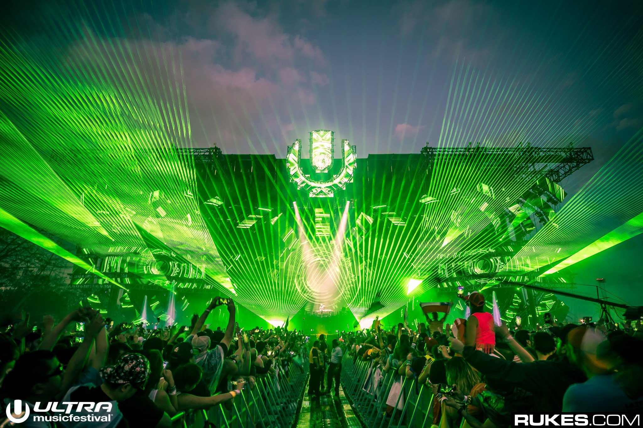crowds, Ultra Music Festival, Rukes.com, Stages, Lights, Photography, Lasers, Music Wallpaper