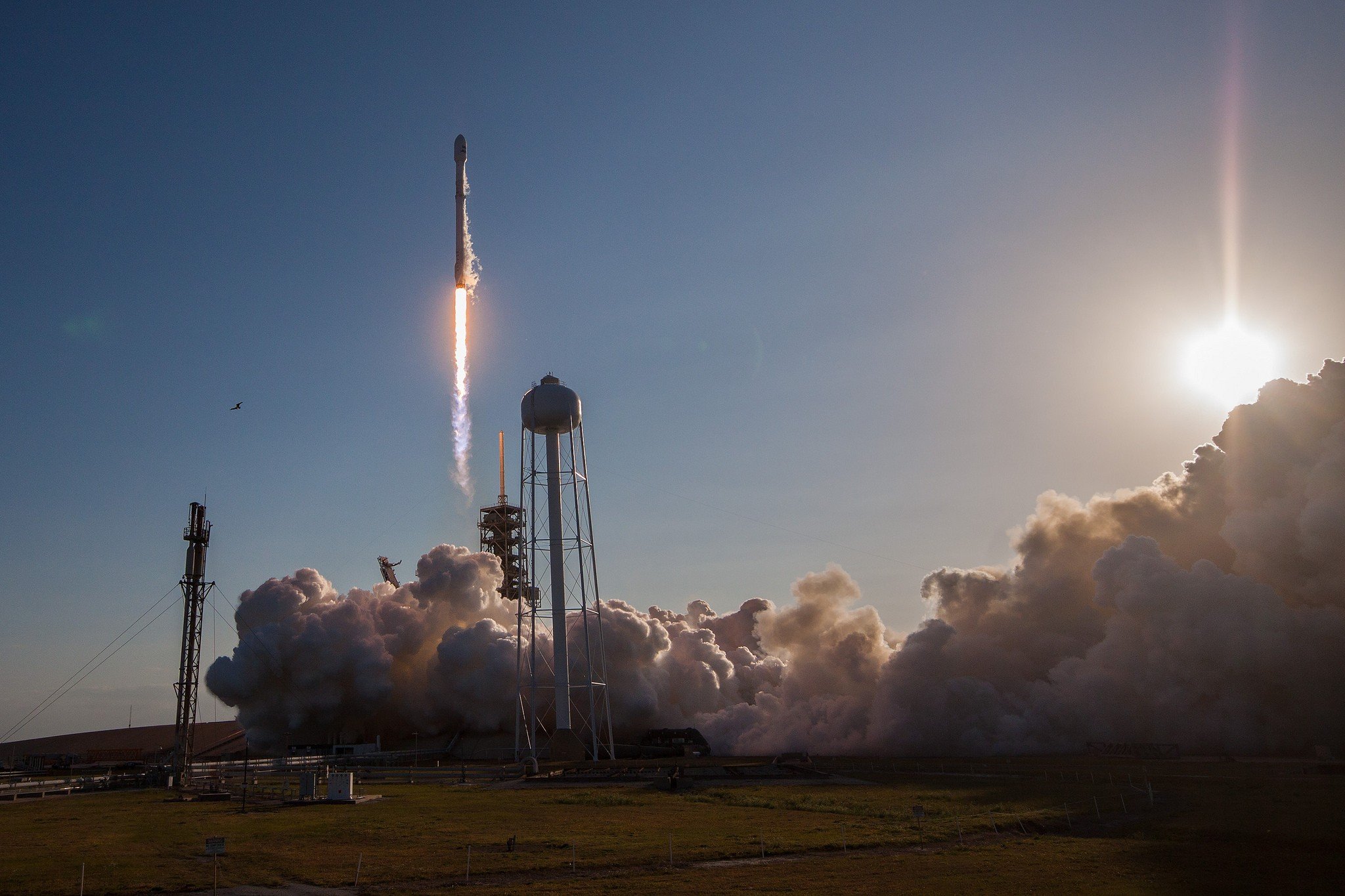 SpaceX, Rocket, Smoke, Sun rays, Fire Wallpaper