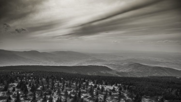 clouds, Black, White, Mountains, Jizerka, Smrek HD Wallpaper Desktop Background