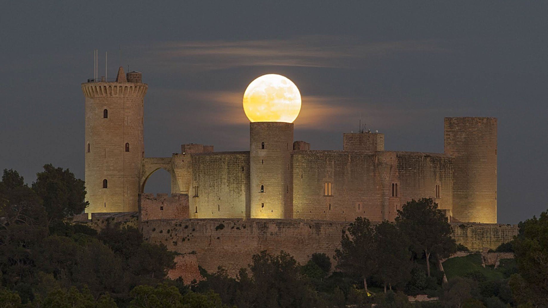 Moon, Landscape, Castle Wallpaper