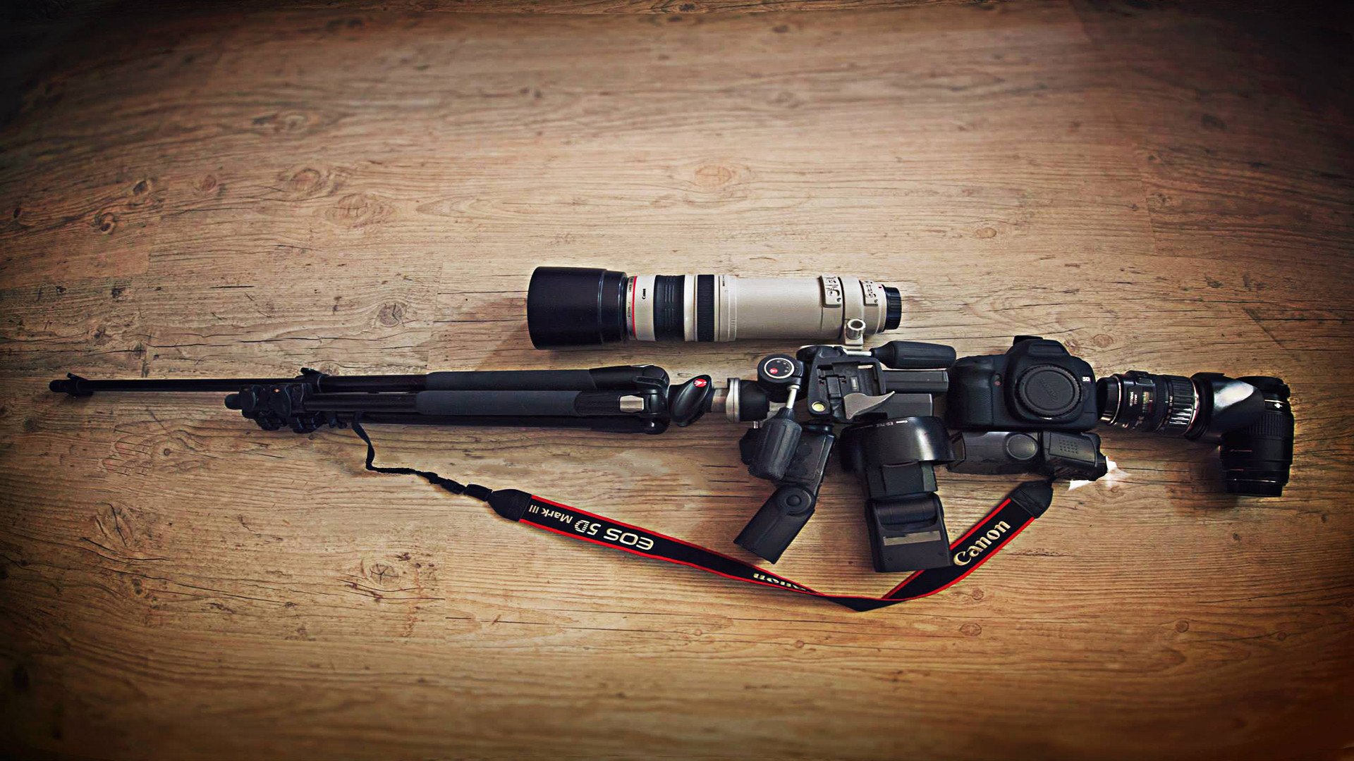 camera, Canon, Lens, Weapon, Rifles, Tripod, Sniper rifle, Manfrotto Wallpaper