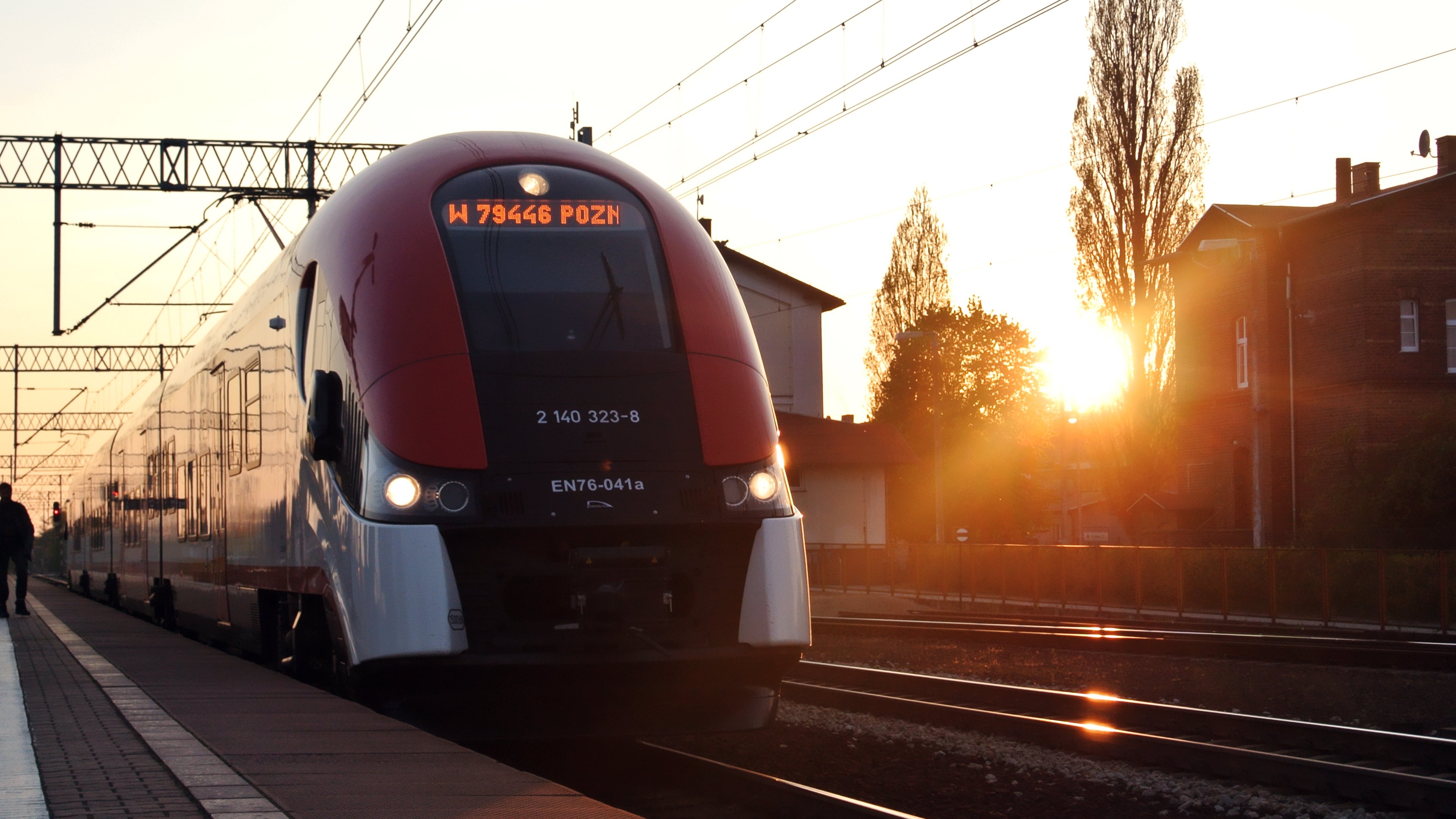 Poland, Train, Train station, Sun rays, Railway, Pesa Elf Wallpaper