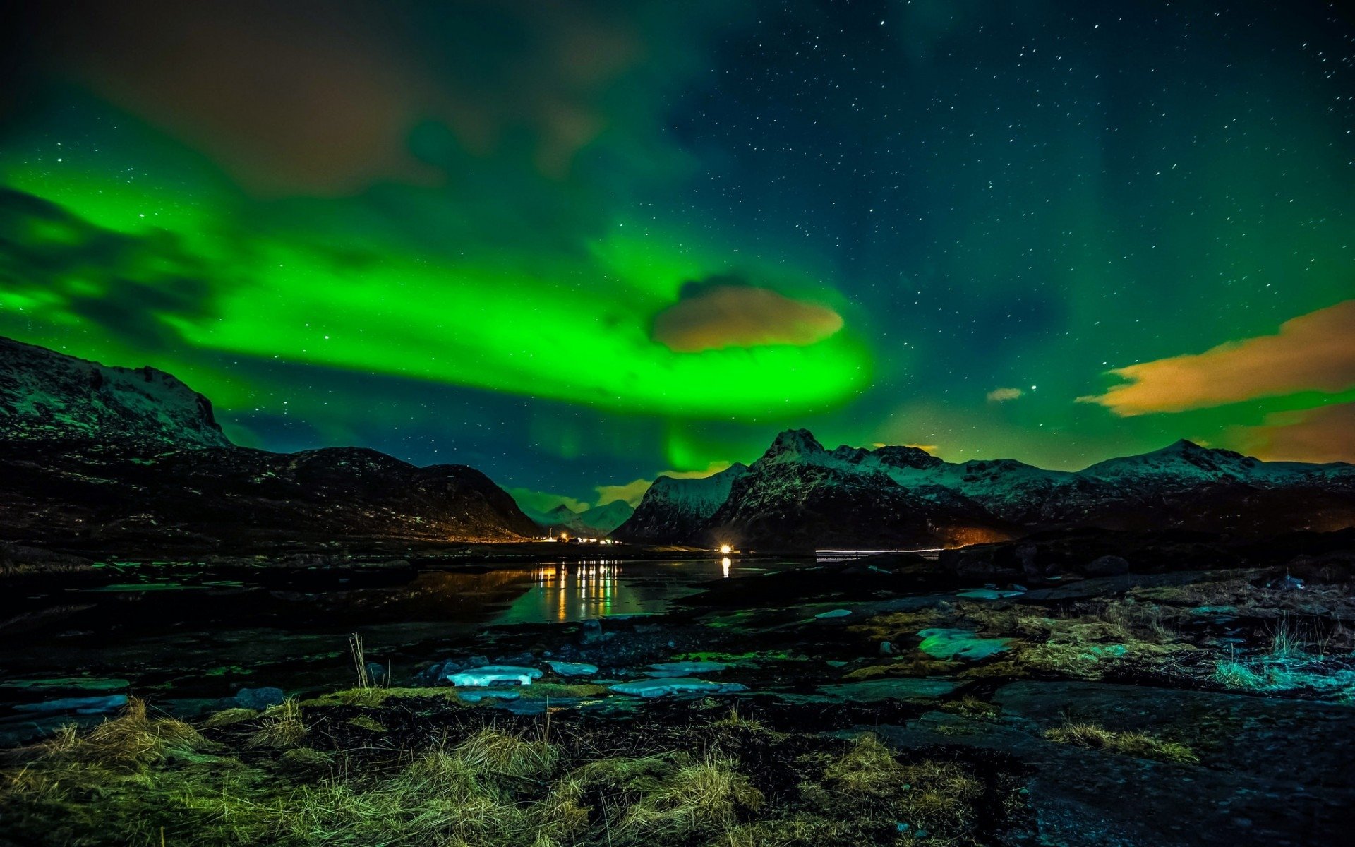 Lofoten Islands, Norway, Polar night, Aurorae, Landscape, Retouching Wallpaper