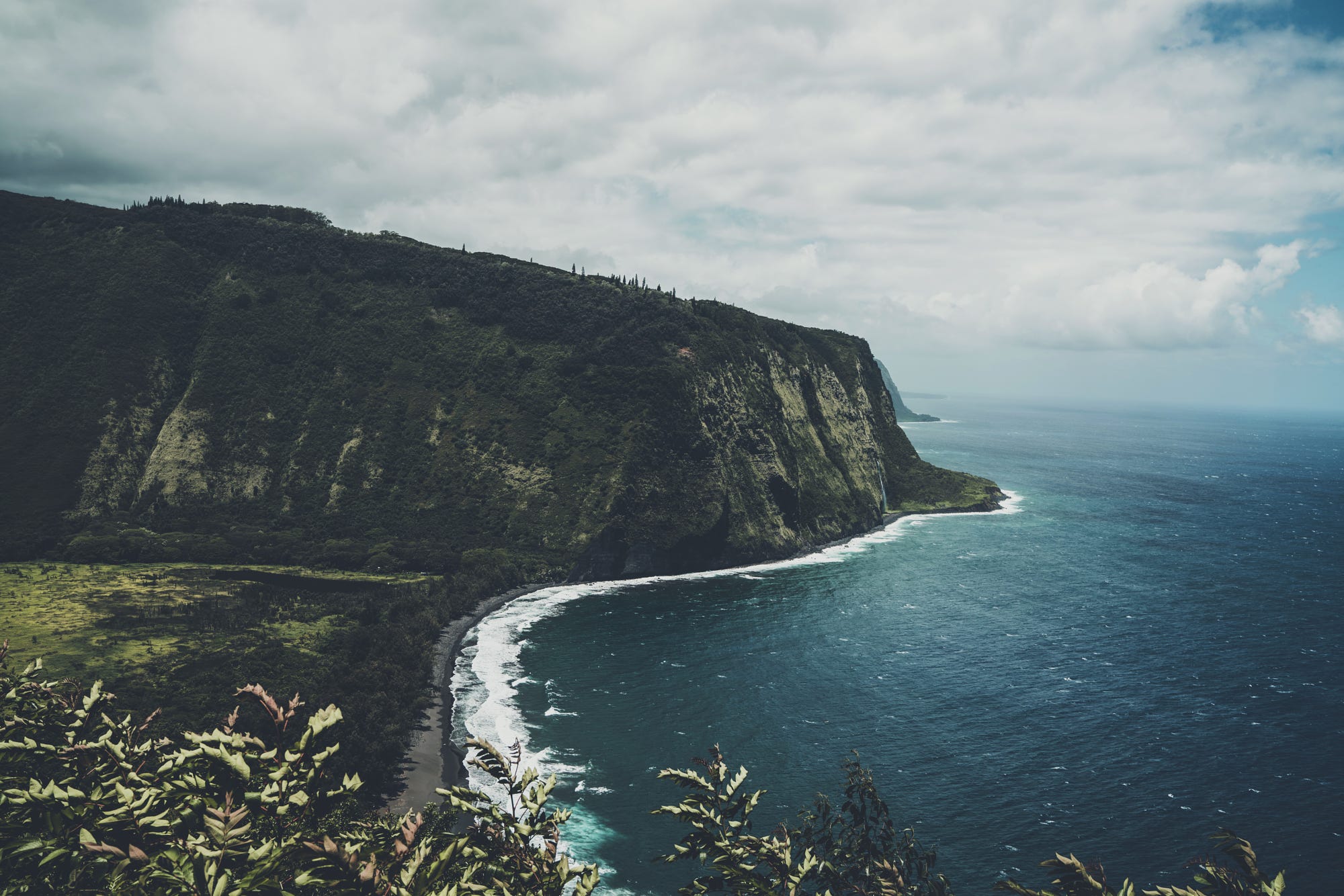 nature, Landscape, Mountains, Water, Rocks, Clouds, Hawaii, Trees, Waves Wallpaper