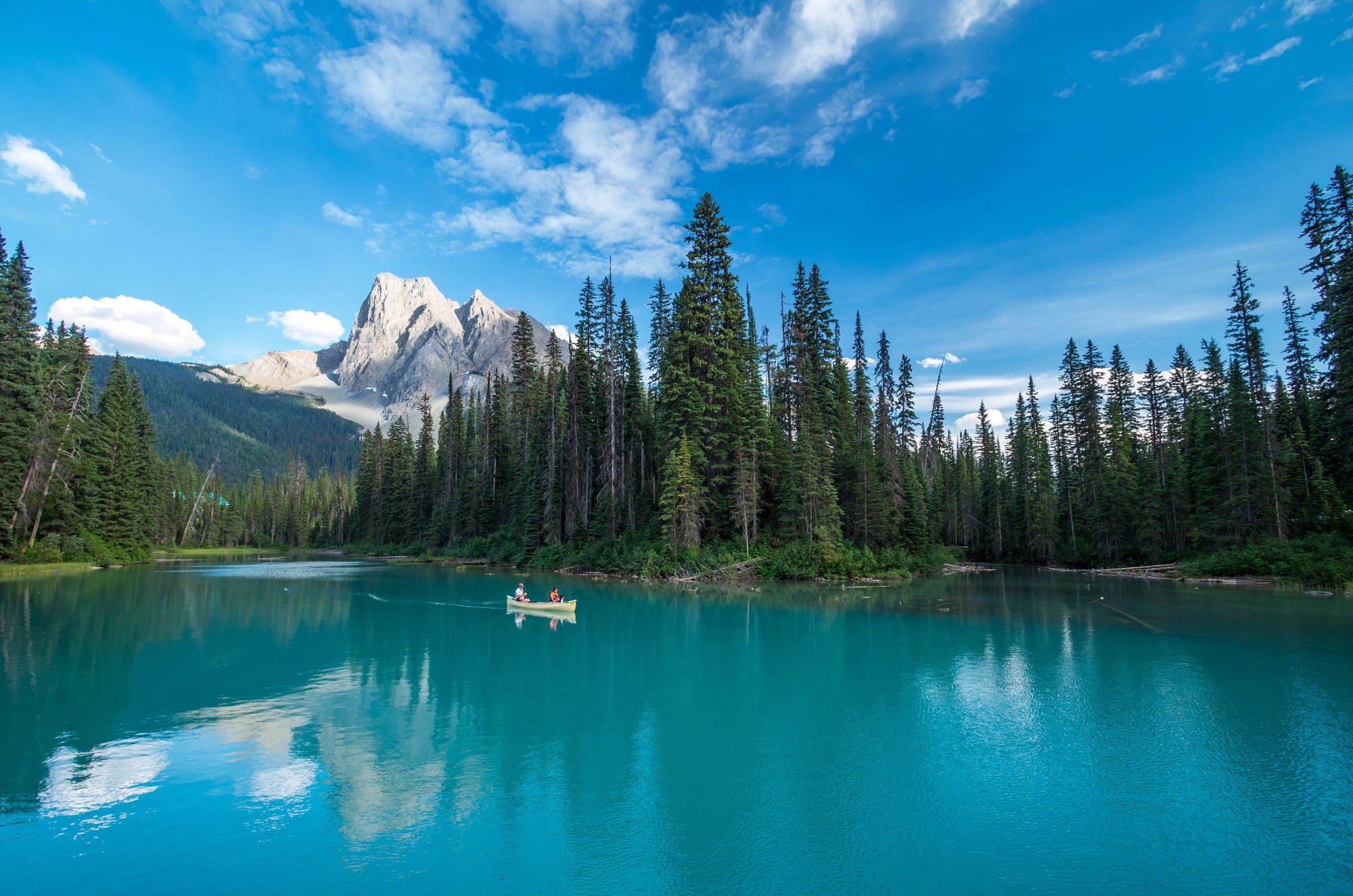 Yoho National Park, Canada, Trees, Lake, Mountains, Water, Clouds Wallpaper