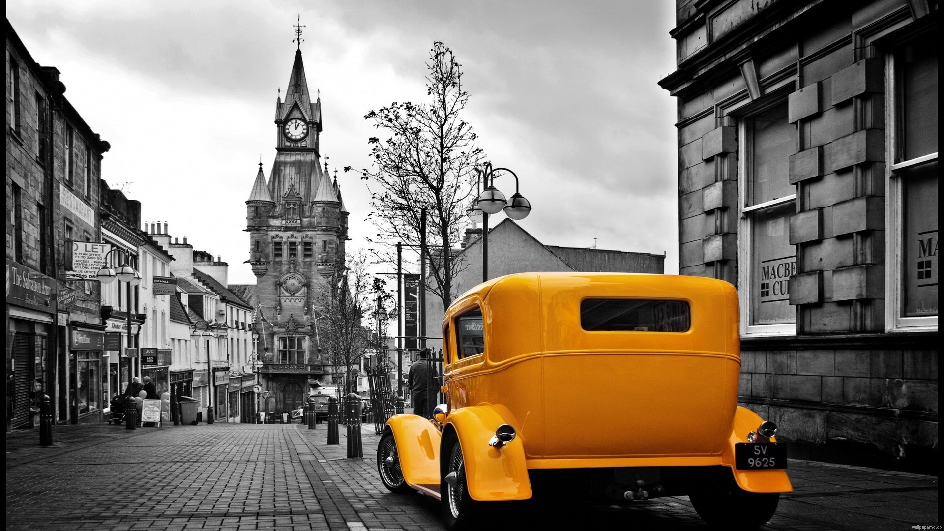 city, Car, Scotland, Dunfermline, UK, Church, Selective coloring, Model T, Ford, Street, Hot Rod, Yellow cars Wallpaper
