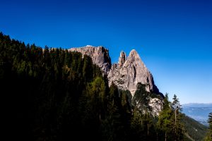 nature, Landscape, Blue, Sky, Forest, Trees, Mountains