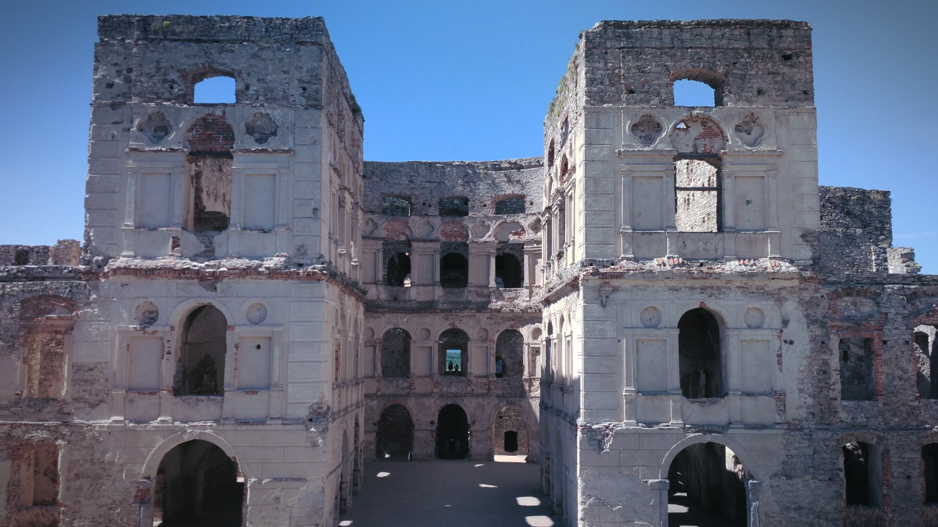 Poland, Ruin, Castle, Bricks Wallpaper