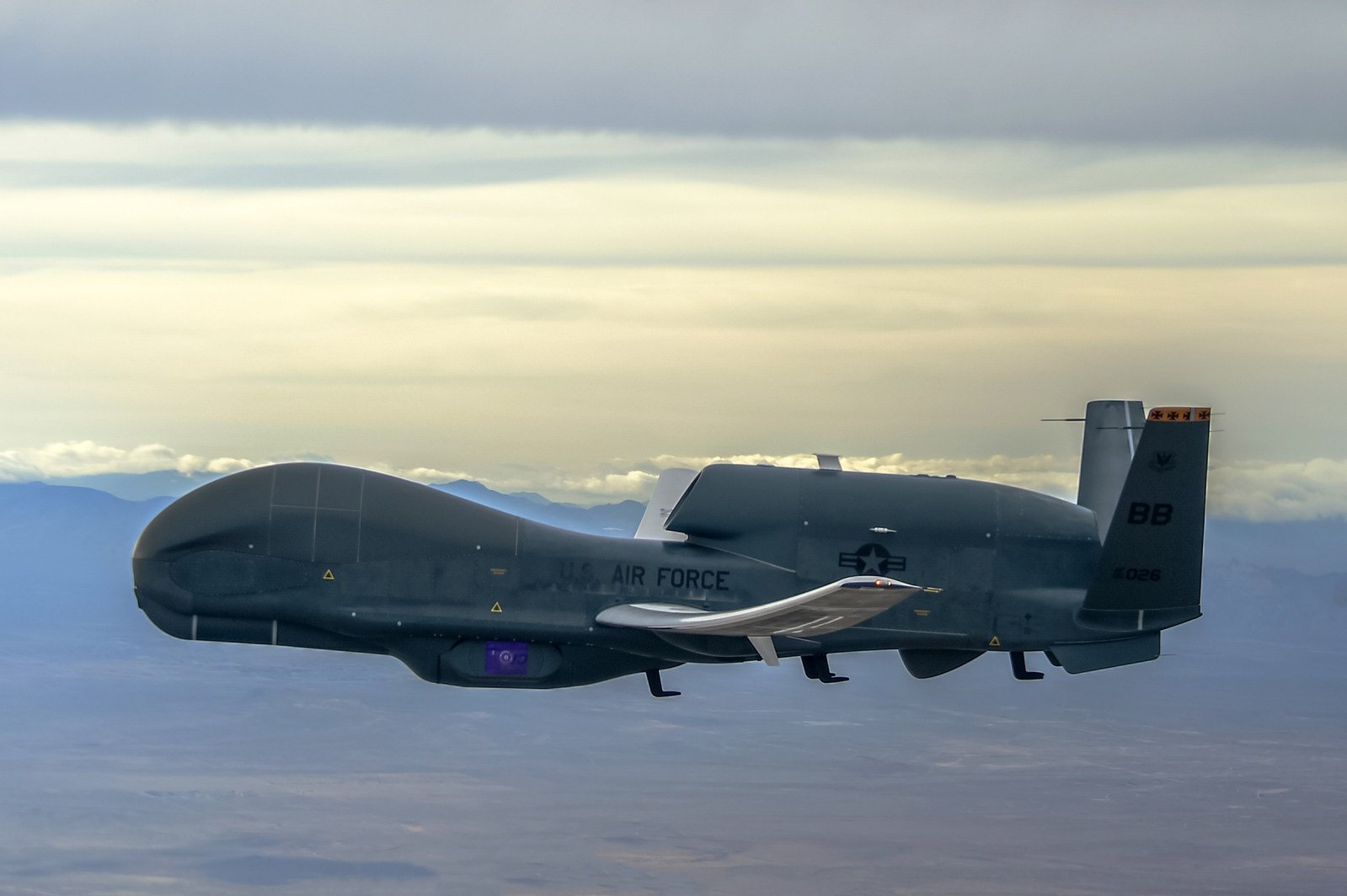 Rq 4b global hawk фото